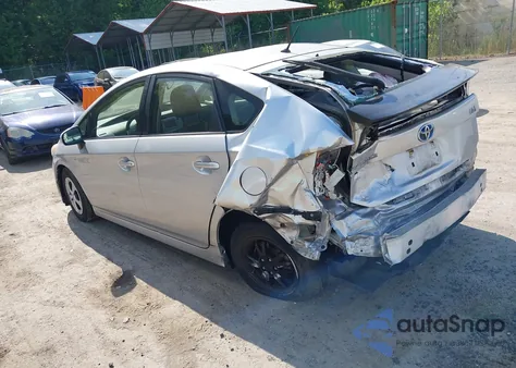2013 Toyota Prius Two z USA, uszkodzony, nr VIN JTDKN3DU3D5686701